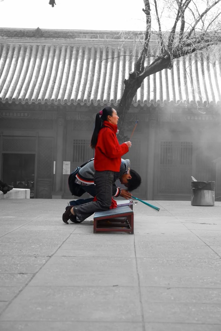 佛教崇拜神鬼吗？