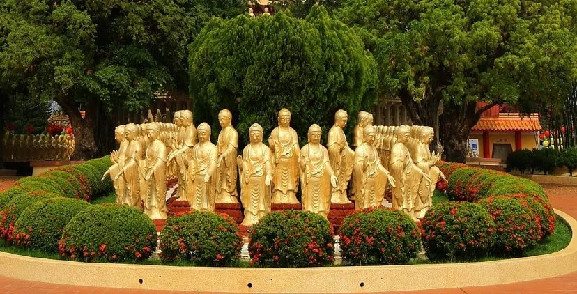 弟子喜歡打扮很注重服飾的搭配，這是否屬貪心，應如何是好？