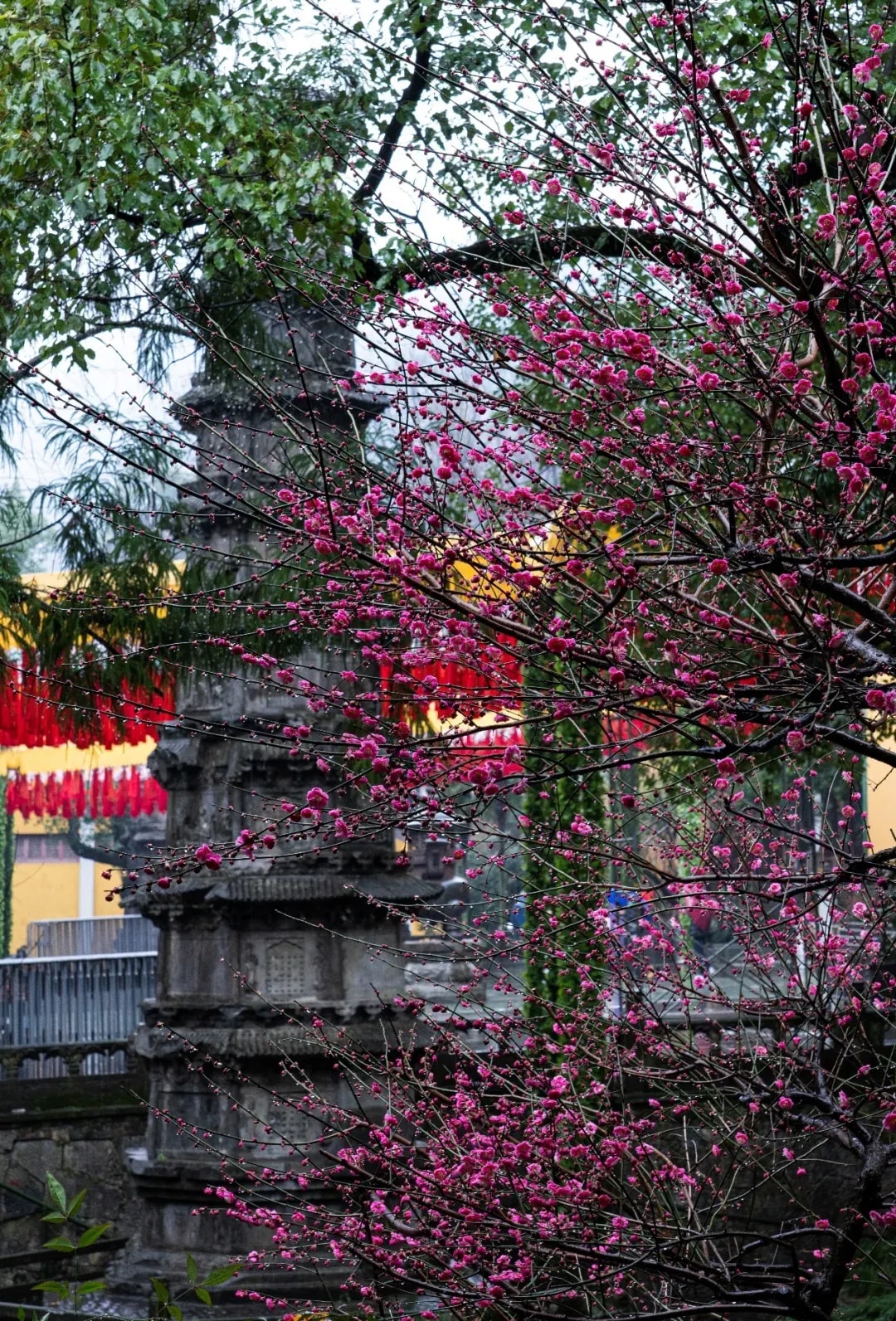 寺院中的佛塔有甚么宗教含义？