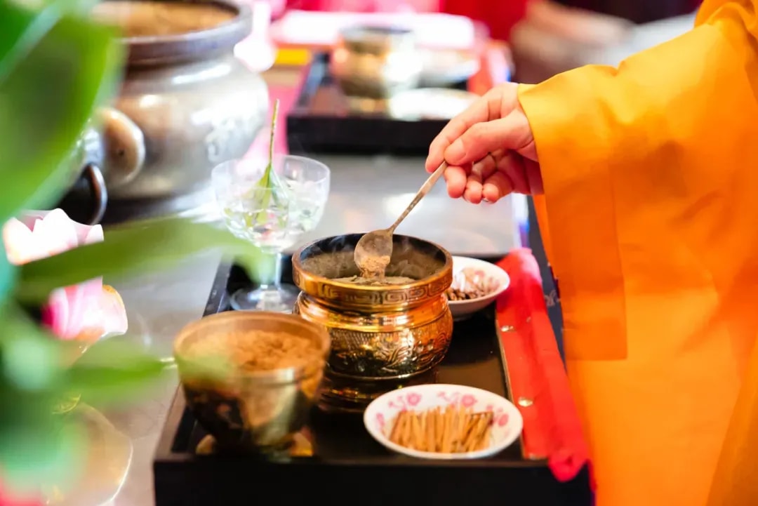 敬香有什么忌讳？应该发什么愿？